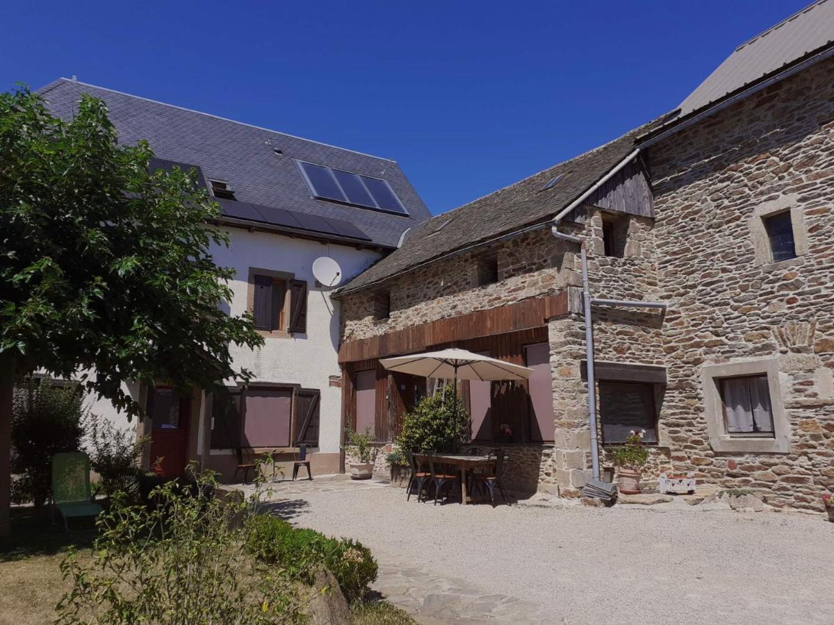 Chambres D'Hotes Coeur De Bastie Et Ranch Du Levezou Tremouilles Екстер'єр фото