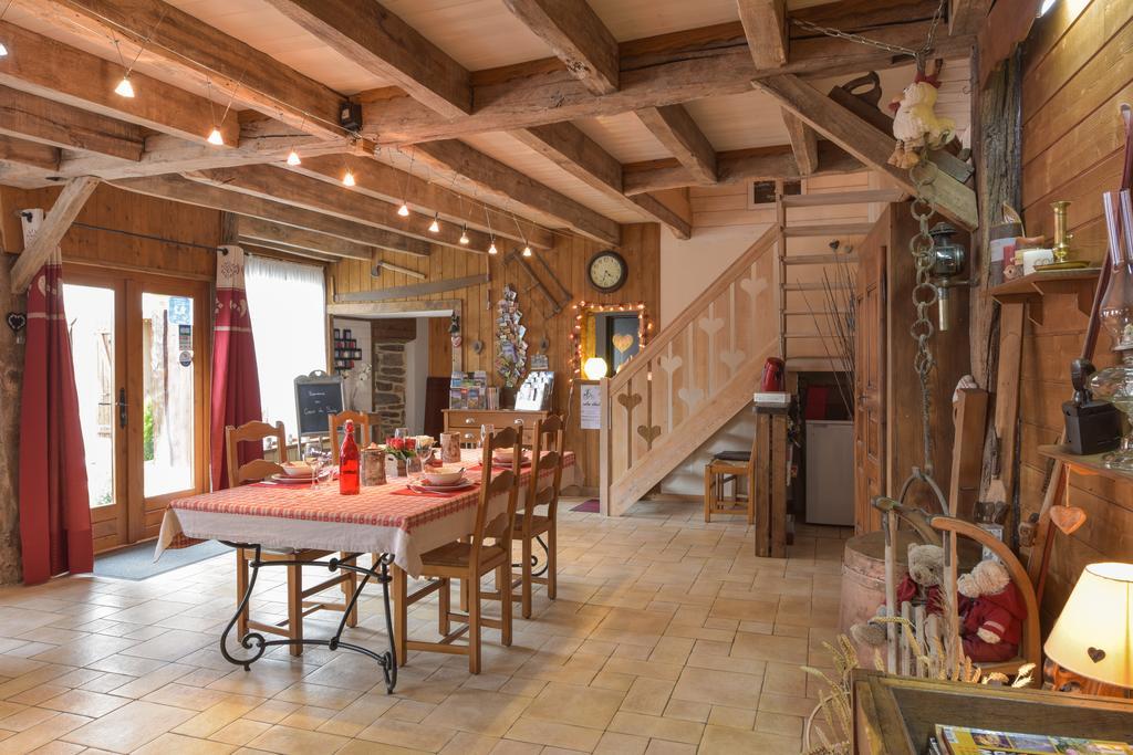 Chambres D'Hotes Coeur De Bastie Et Ranch Du Levezou Tremouilles Екстер'єр фото